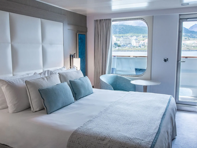 Deluxe Stateroom